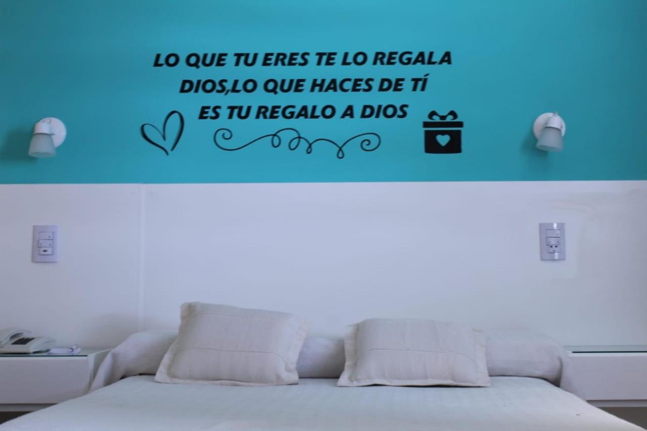 Hotel Ychoalay Caz Reconquista Ngoại thất bức ảnh